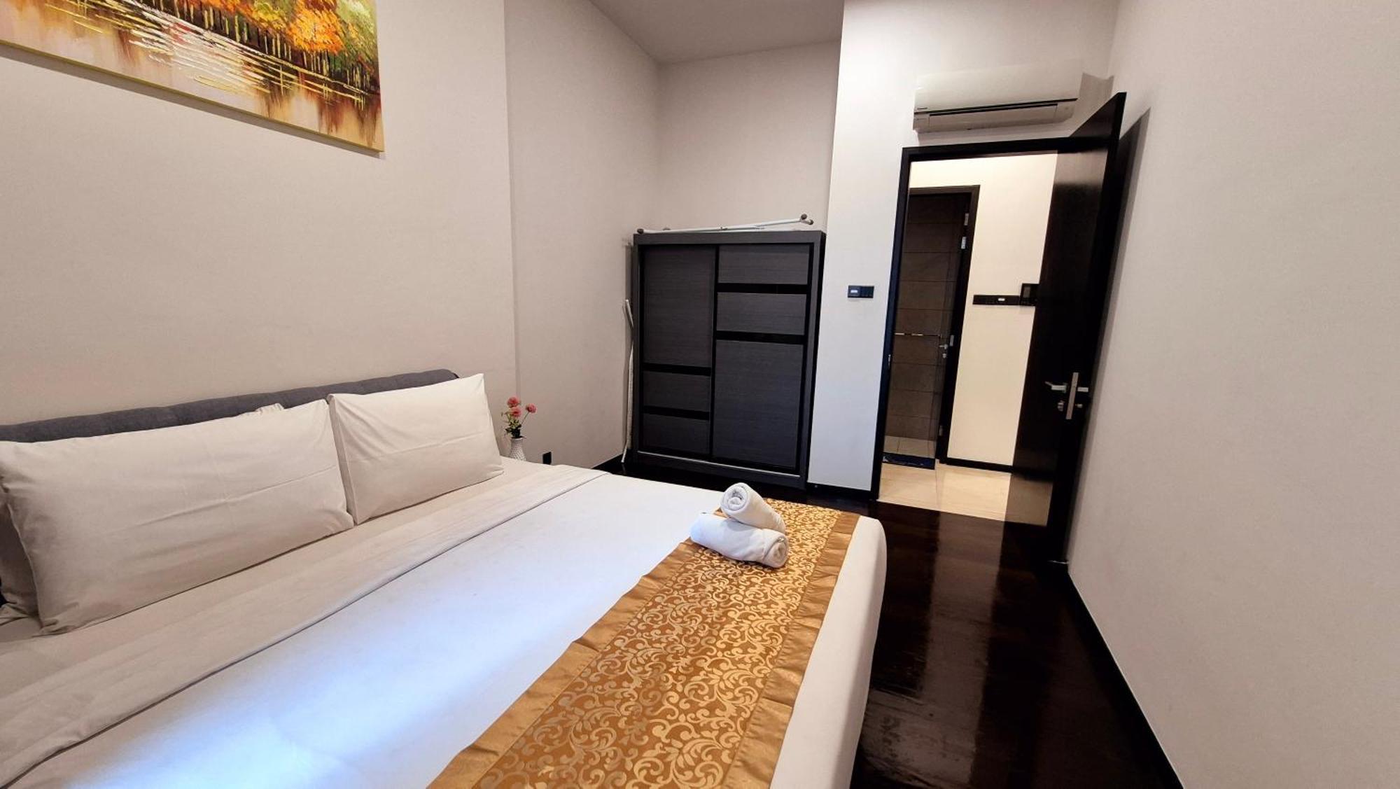 Astra At Opus Residences Kuala Lumpur Esterno foto